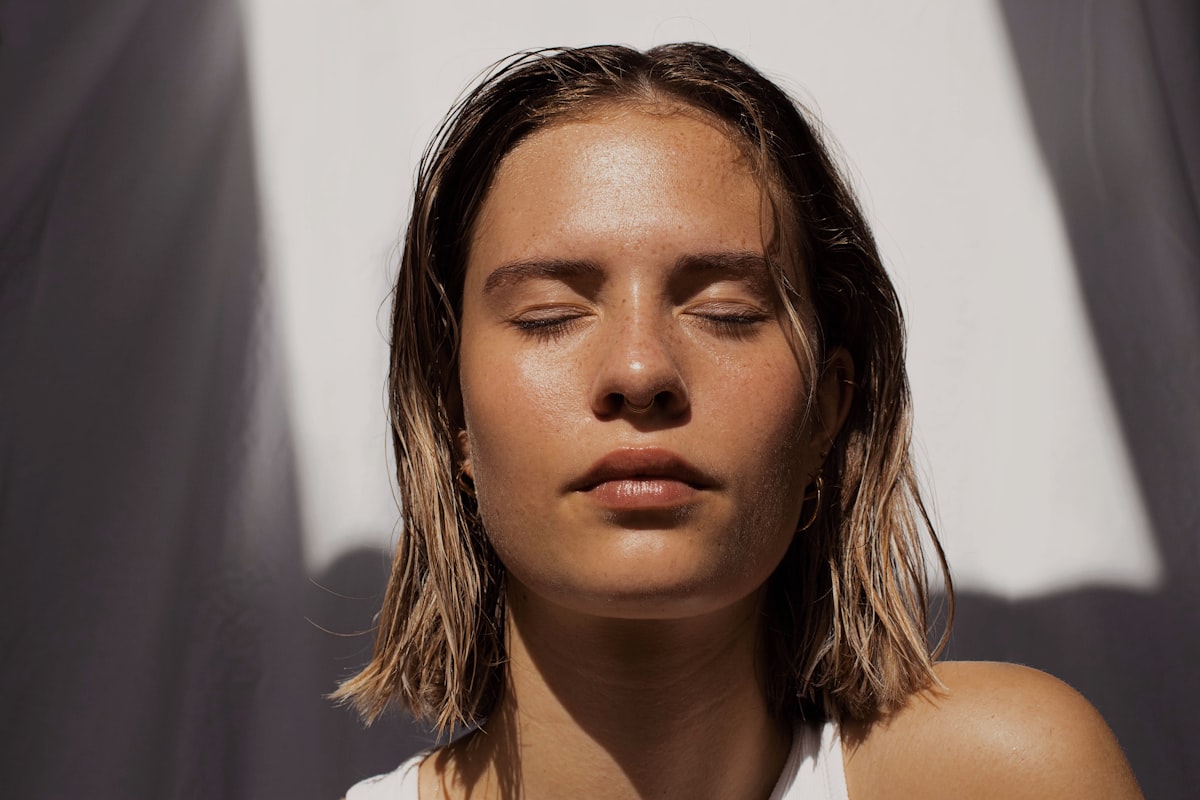 Skin flooding is de skincare trend waar iedereen het over heeft